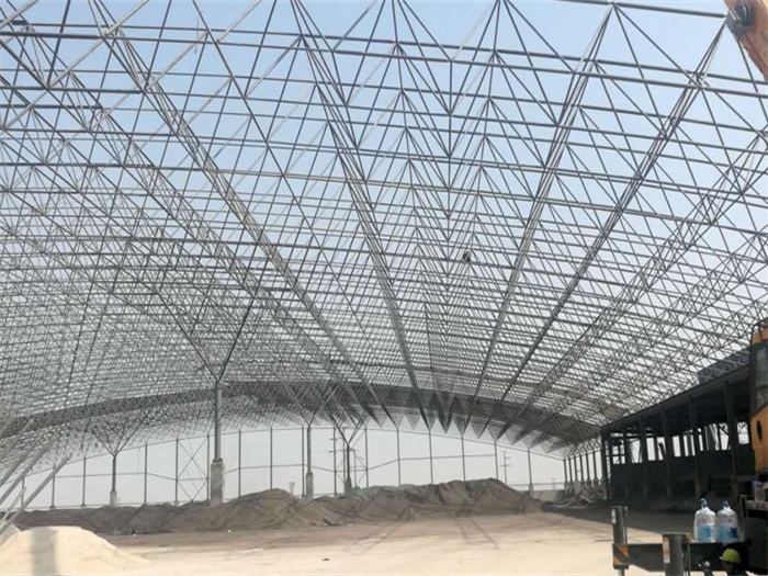 米泉钢厂料仓网架工程